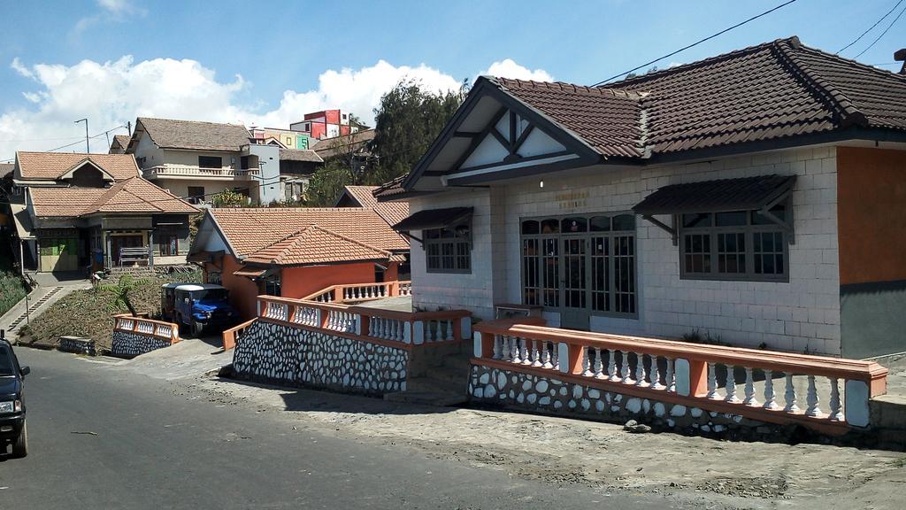 Sedulur Homestay 브로모 외부 사진